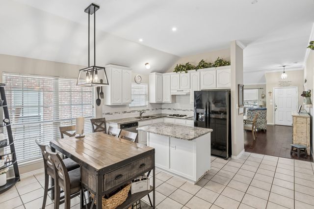 8013 Elk Mountain Trail, Mckinney, TX 75070