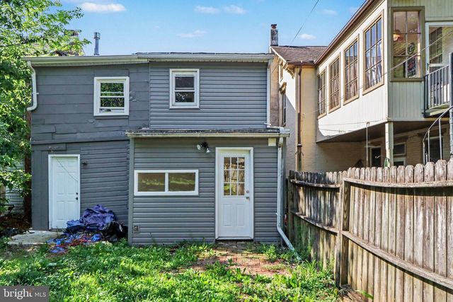 313 E MAIN ST, Middletown, PA 17057