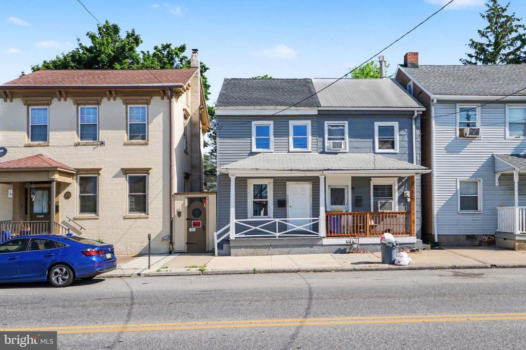 313 E MAIN ST, Middletown, PA 17057
