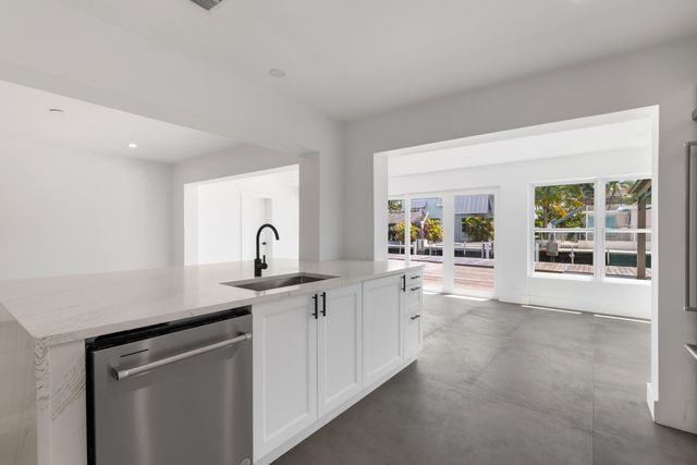 159 Iroquois Drive, Lower Matecumbe, FL 33036