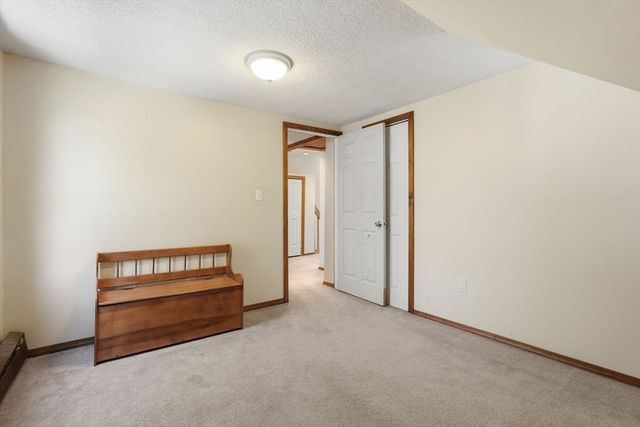 33 Baltimore Ave, Chicopee, MA 01020