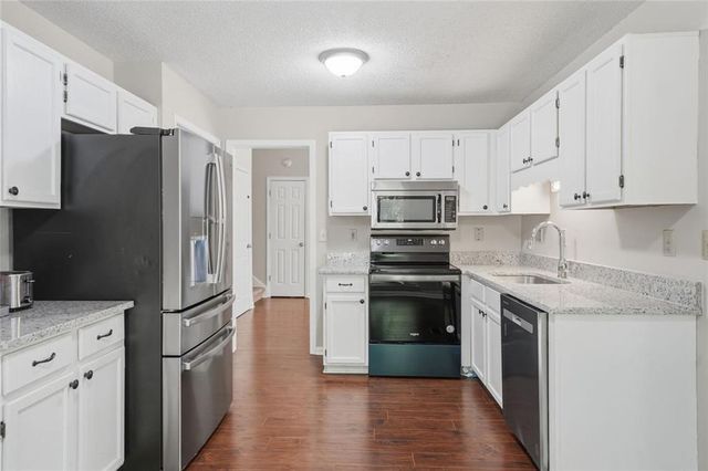3513 Robin Lane, Acworth, GA 30101