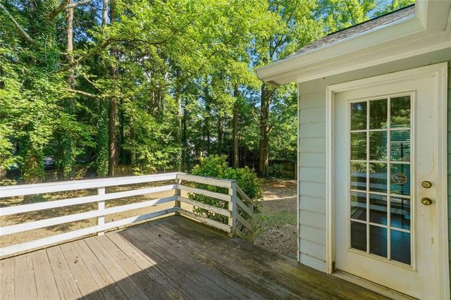 3513 Robin Lane, Acworth, GA 30101