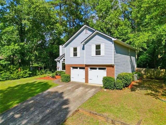 3513 Robin Lane, Acworth, GA 30101