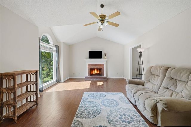 3513 Robin Lane, Acworth, GA 30101
