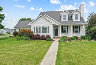 1379 GRAYSTONE COURT, De Pere, WI 54115