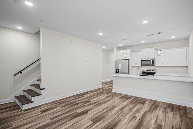214 Franklin St, Pleasant View, TN 37146