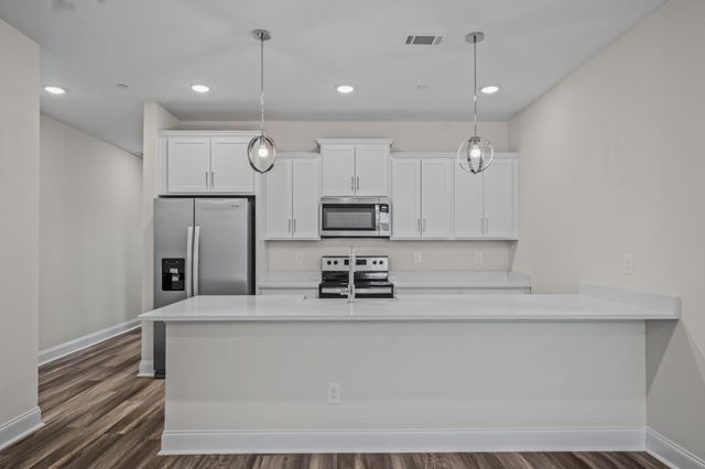 214 Franklin St, Pleasant View, TN 37146