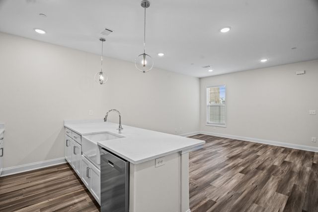 214 Franklin St, Pleasant View, TN 37146