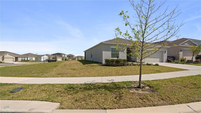 1020 CALICO POINTE CIRCLE, Groveland, FL 34736