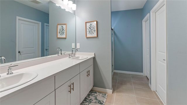 1020 CALICO POINTE CIRCLE, Groveland, FL 34736