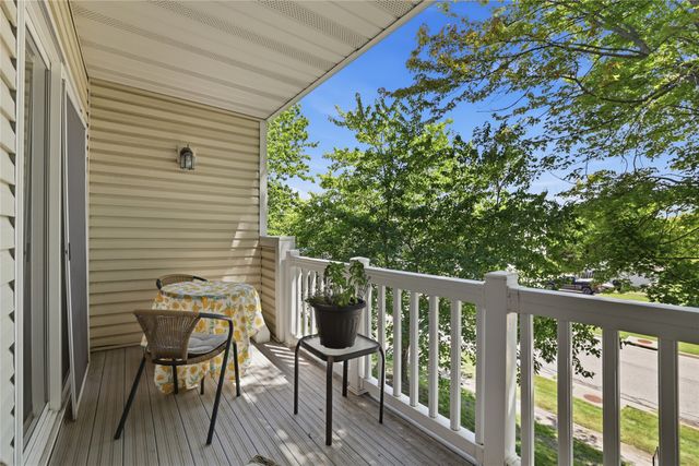 412 Faulkner Court, Ames, IA 50014