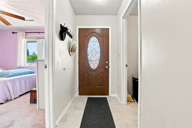 412 Faulkner Court, Ames, IA 50014