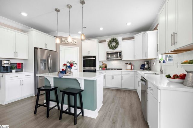 3038 Toliver Trail, Boiling Springs, SC 29316