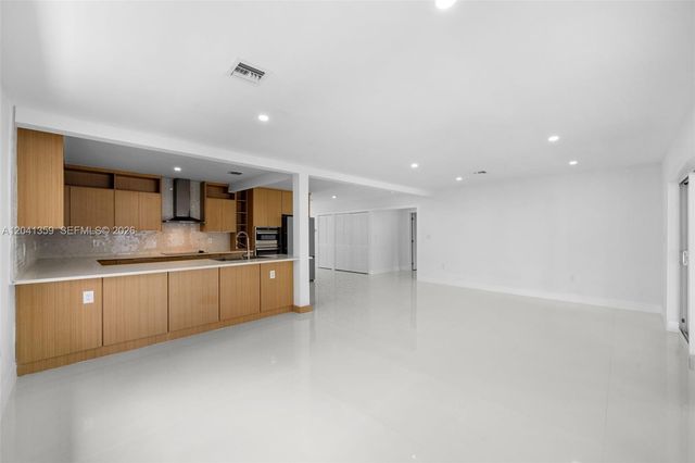 2940 SW 12th St, Miami, FL 33135