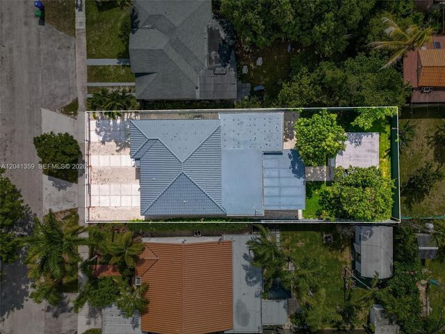 2940 SW 12th St, Miami, FL 33135