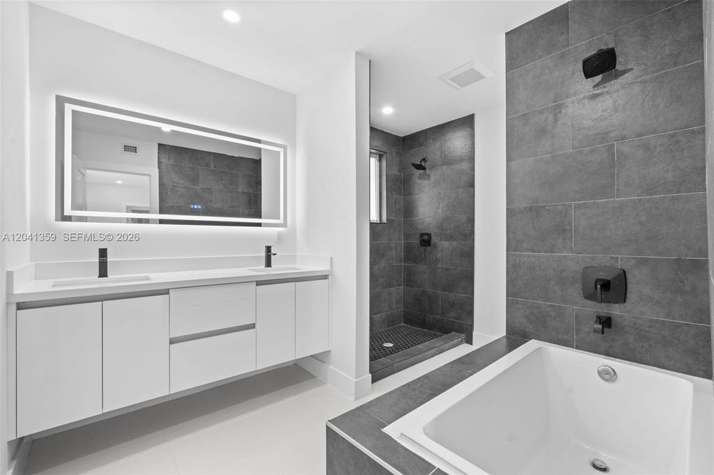2940 SW 12th St, Miami, FL 33135