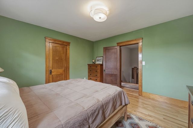 2 Biltmore Rd, Worcester, MA 01602
