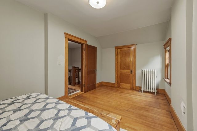 2 Biltmore Rd, Worcester, MA 01602