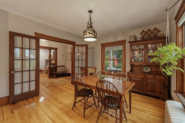 2 Biltmore Rd, Worcester, MA 01602