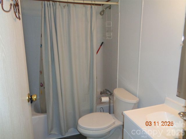 3911 Woodmont Court, Lenoir, NC 28645