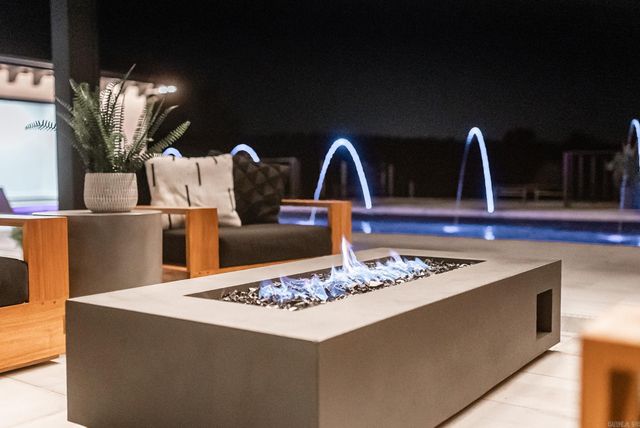 1347 Tucker Cemetery Rd, Mountain Home, AR 72653