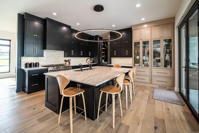 1347 Tucker Cemetery Rd, Mountain Home, AR 72653