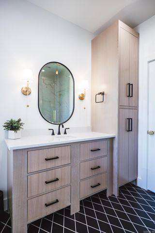 1347 Tucker Cemetery Rd, Mountain Home, AR 72653