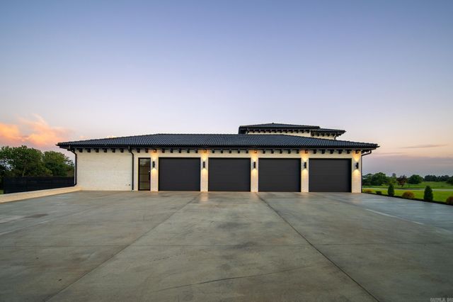 1347 Tucker Cemetery Rd, Mountain Home, AR 72653