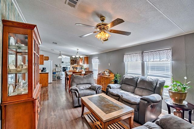 664 NE 748TH AVENUE, Old Town, FL 32680