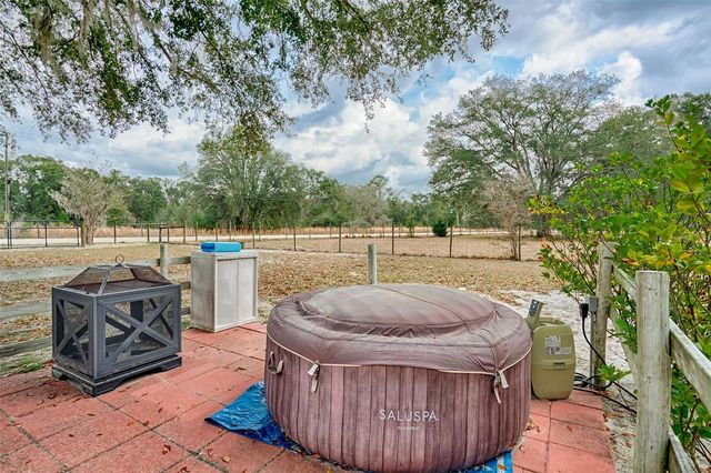 664 NE 748TH AVENUE, Old Town, FL 32680