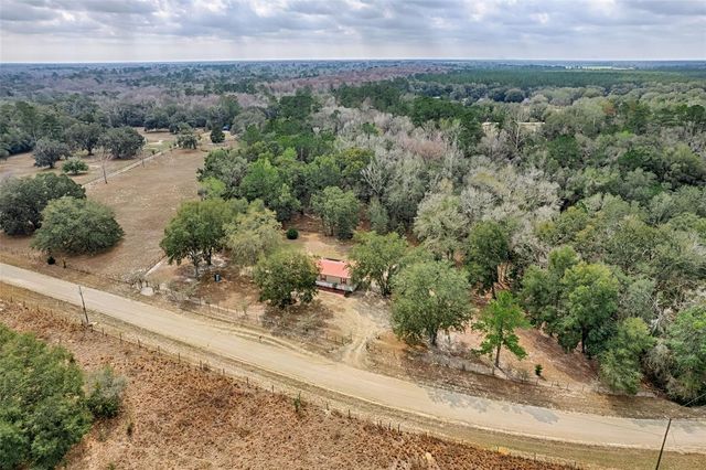 664 NE 748TH AVENUE, Old Town, FL 32680