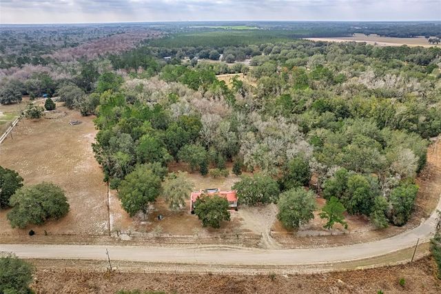 664 NE 748TH AVENUE, Old Town, FL 32680