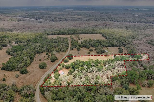 664 NE 748TH AVENUE, Old Town, FL 32680