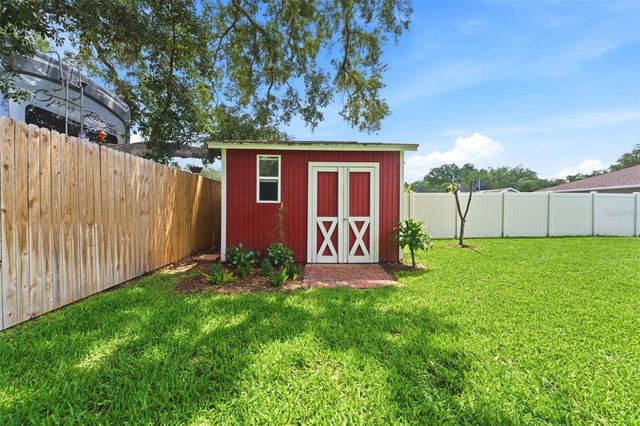 2511 VINY COURT, Tampa, FL 33618