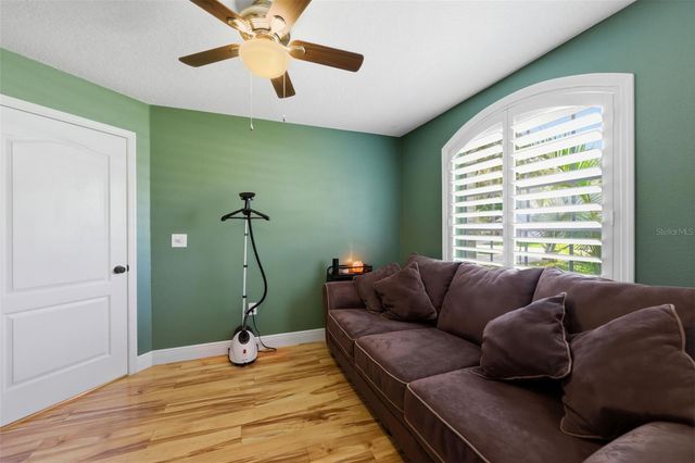 2511 VINY COURT, Tampa, FL 33618
