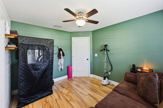 2511 VINY COURT, Tampa, FL 33618