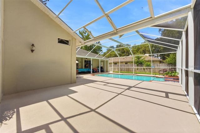 2511 VINY COURT, Tampa, FL 33618
