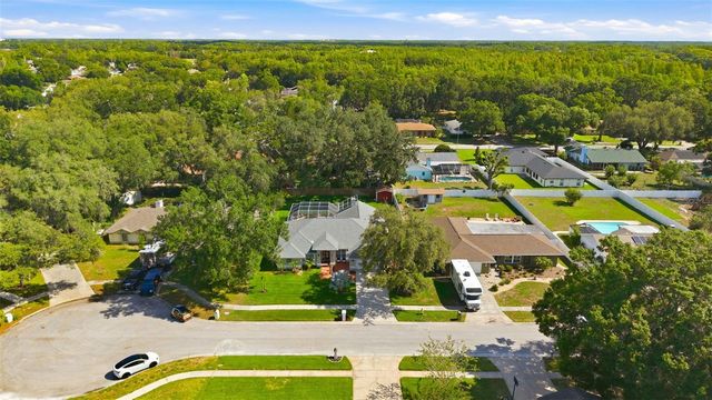 2511 VINY COURT, Tampa, FL 33618