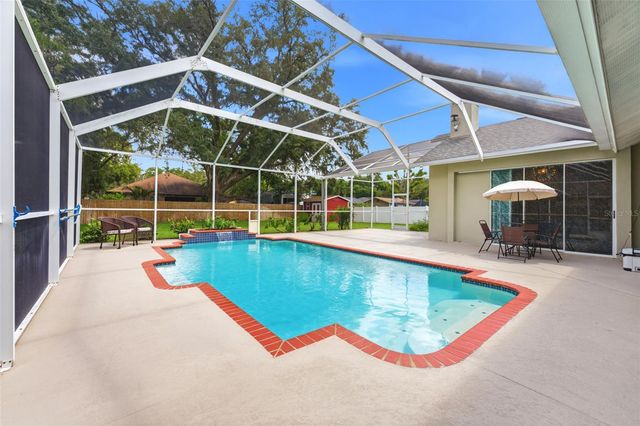 2511 VINY COURT, Tampa, FL 33618