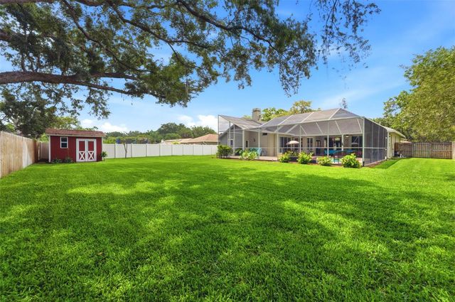 2511 VINY COURT, Tampa, FL 33618