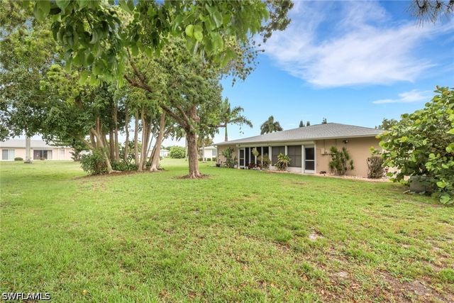 8624 Eleuthera CT, Fort Myers, FL 33907