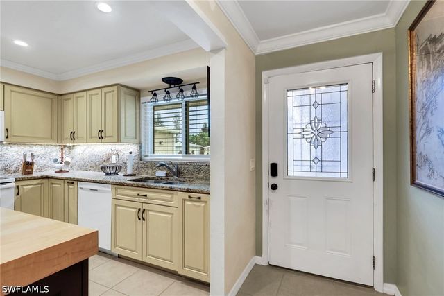 8624 Eleuthera CT, Fort Myers, FL 33907