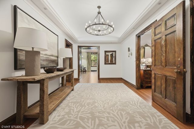 1325 N Astor Street 2, Chicago, IL 60610