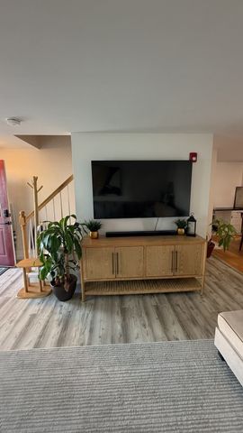 15 Rebecca Ln 15, Dracut, MA 01826