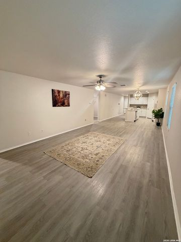 14616 STABLE SPGS, Elmendorf, TX 78112
