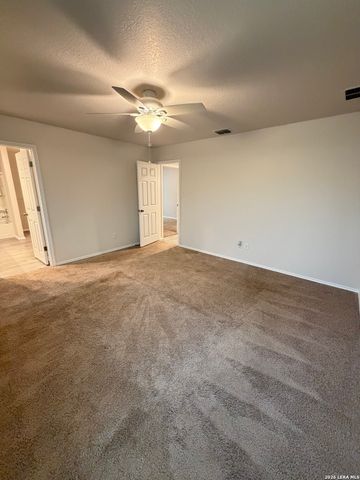 14616 STABLE SPGS, Elmendorf, TX 78112