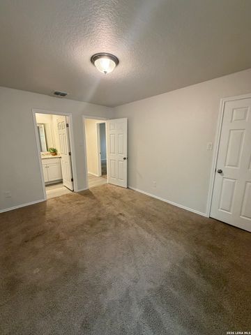 14616 STABLE SPGS, Elmendorf, TX 78112