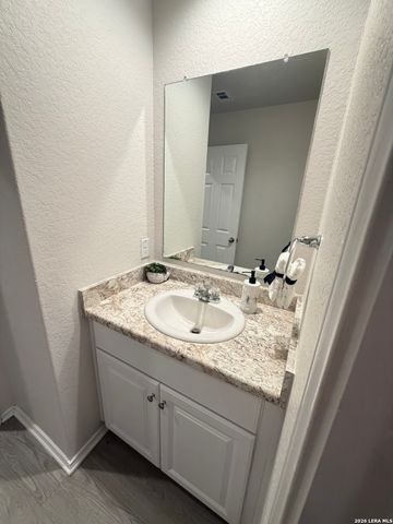 14616 STABLE SPGS, Elmendorf, TX 78112