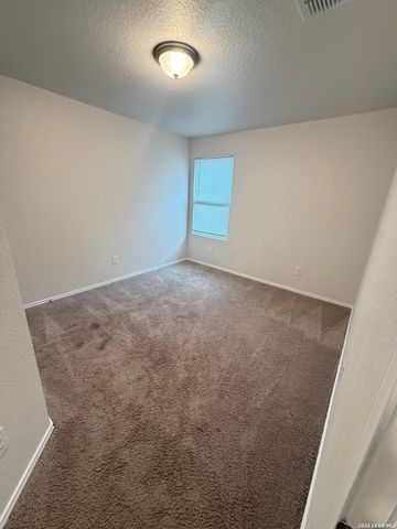 14616 STABLE SPGS, Elmendorf, TX 78112